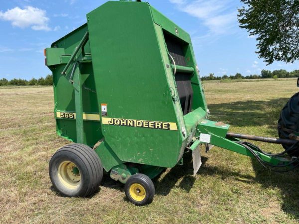 John Deere 566 round baler - Image 2