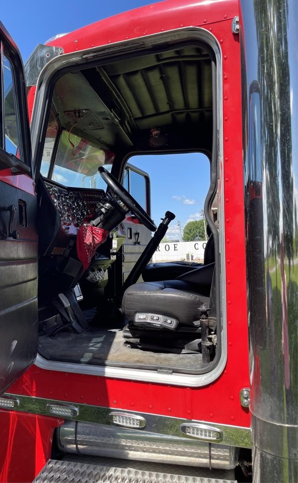 1991 Peterbilt 379 - Image 14