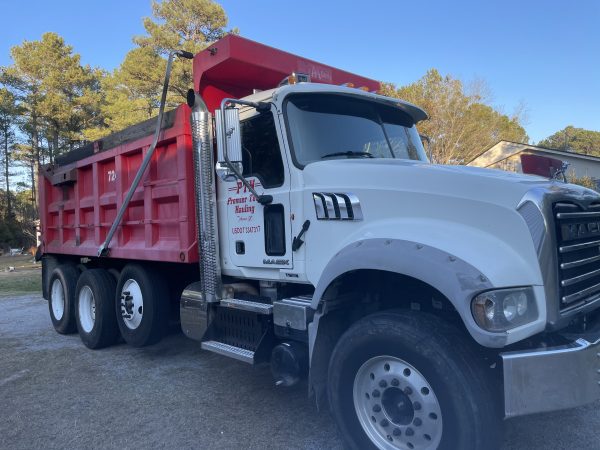 2012 Mack Granite GU713 Dump Truck - Image 6